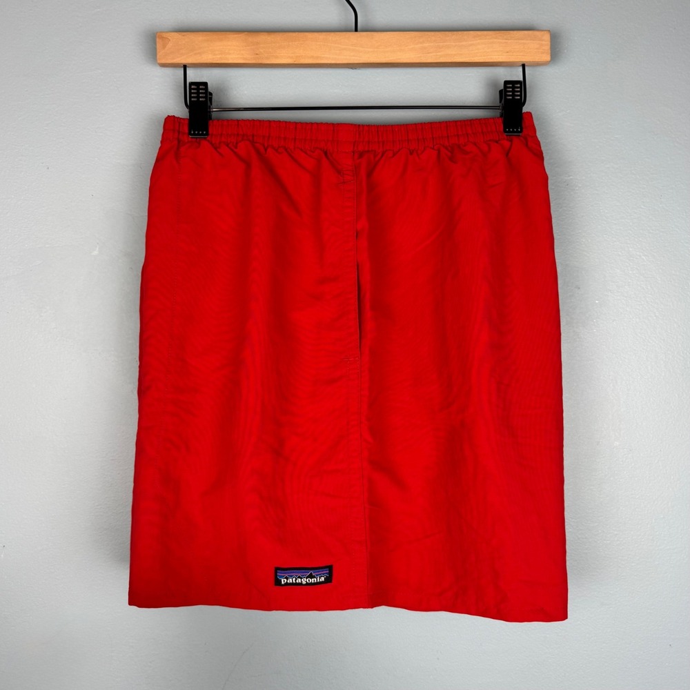 Patagonia 5" Baggies Swim Trunks Shorts Men's XXL Red Elastic‎ Waist Pocket Logo